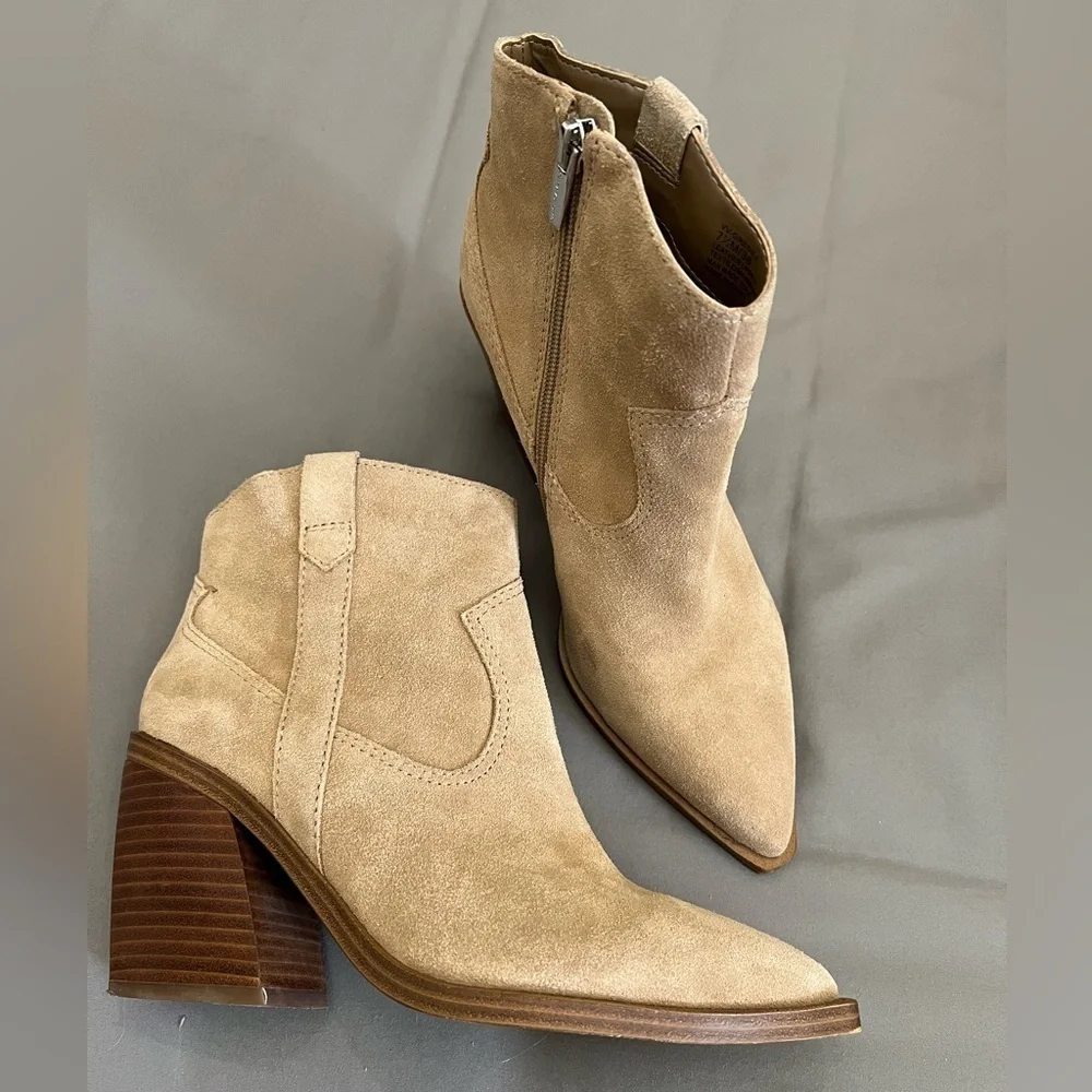 Vince Camuto Briyeonda Suede Western Boots 7.5